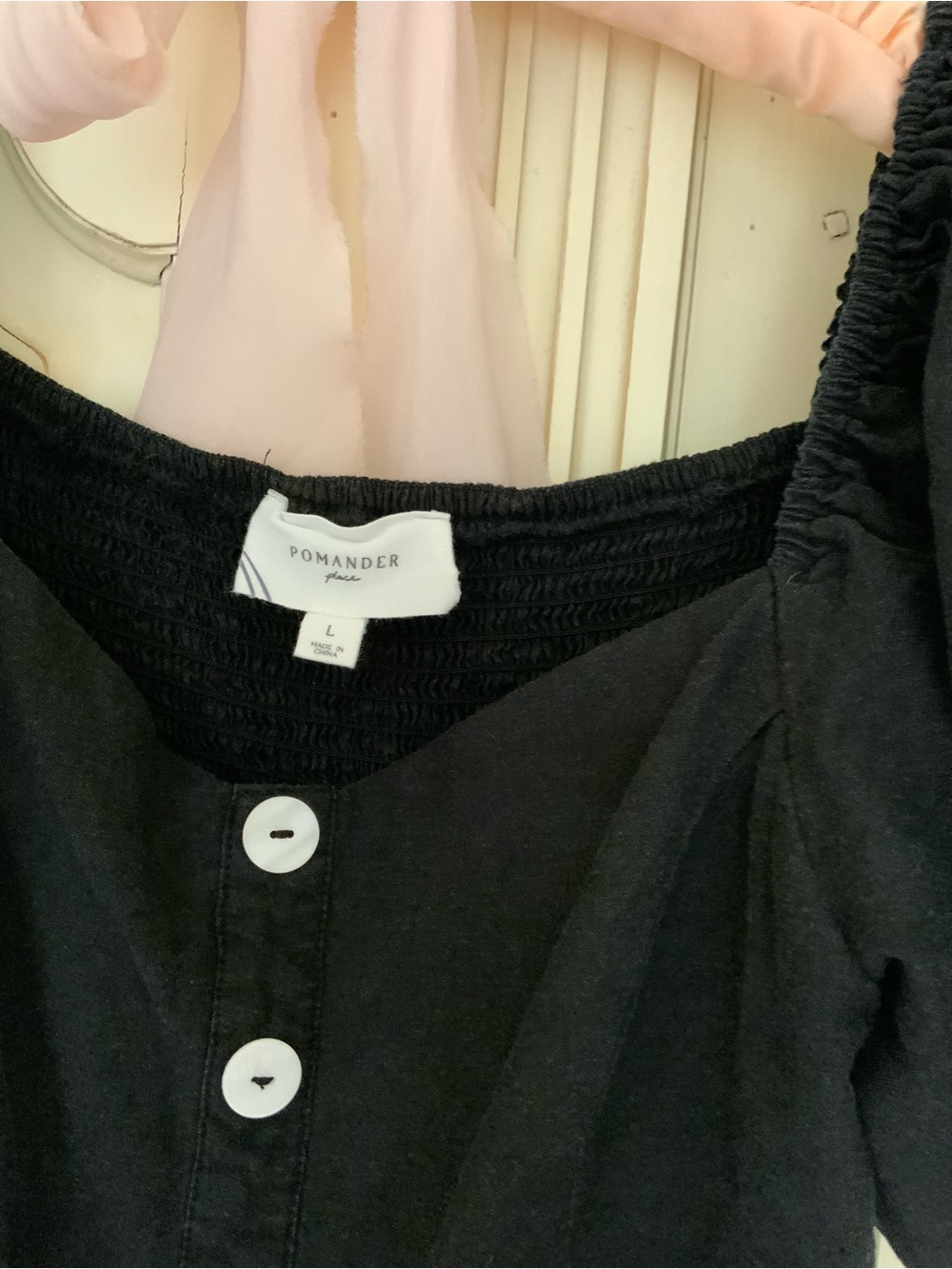 Pomander Place by Tuckernuck Alexis Linen Blend Puff-Sleeve Midi Dress - Picture 4 of 5